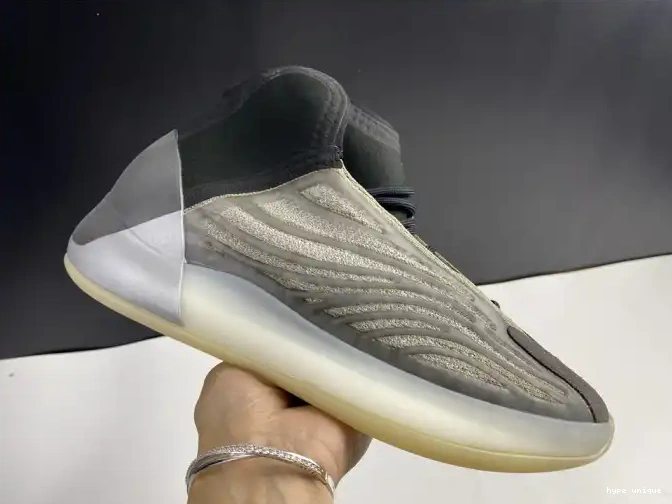hype Barium Adidas Yeezy H68771 Quantum 0524